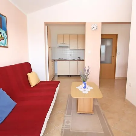 Rosa Apartment
